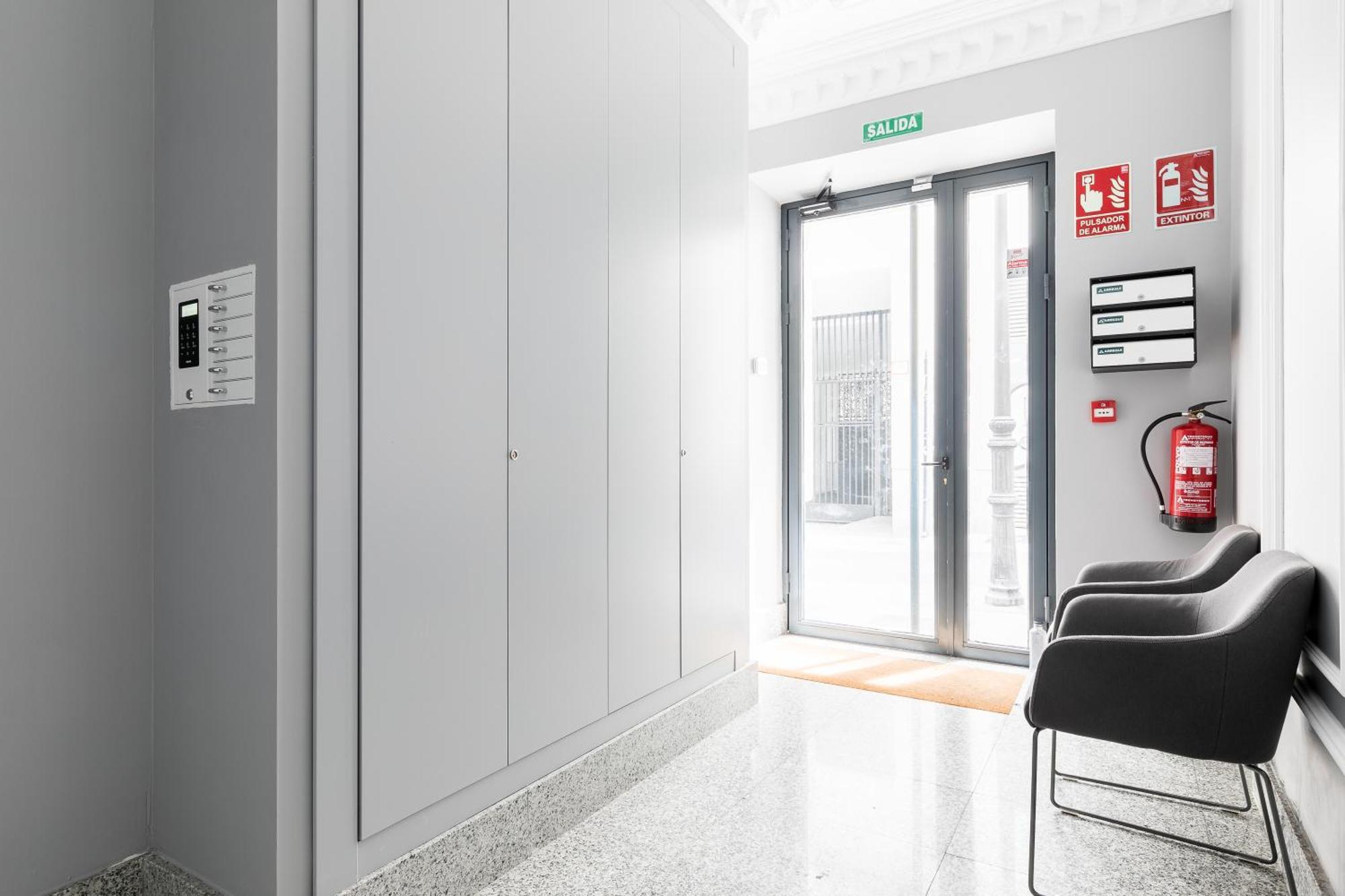 Feelathome San Marcos Apartments Madrid Exterior photo