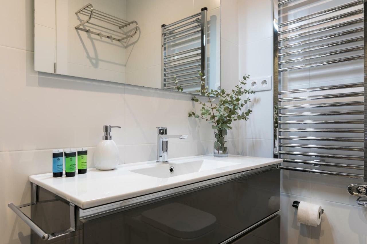 Feelathome San Marcos Apartments Madrid Exterior photo